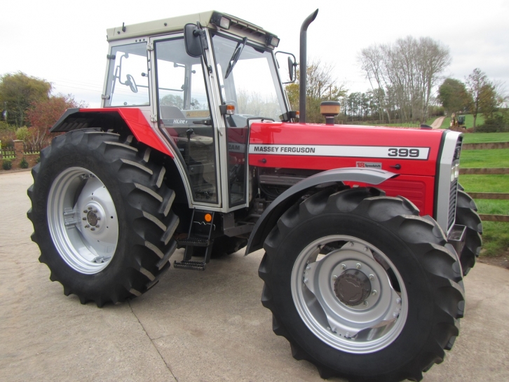 Massey Ferguson 399
