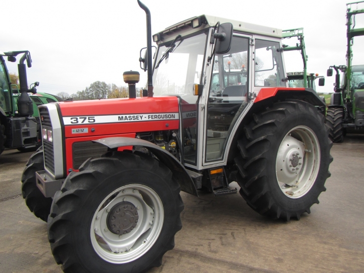Massey Ferguson 375