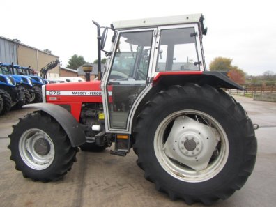 Massey Ferguson 375