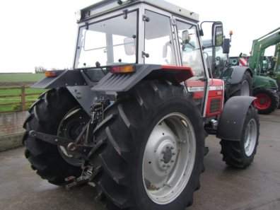 Massey Ferguson 375