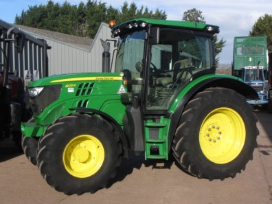 John Deere 6125R