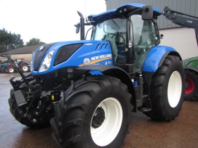 New Holland T7.225