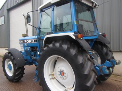 Ford 8210 III Turbo