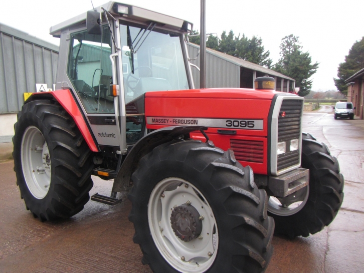 Massey Ferguson 3095