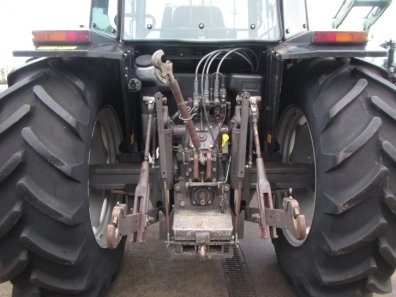 Massey Ferguson 3095