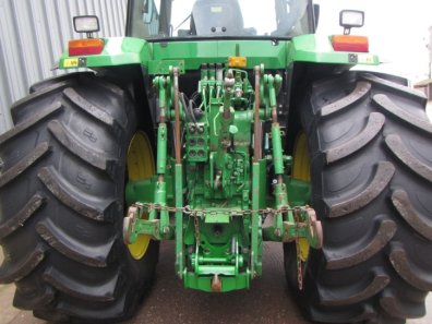 John Deere 7800