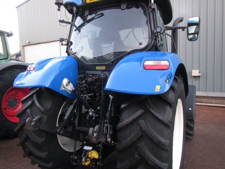 New Holland T6.175