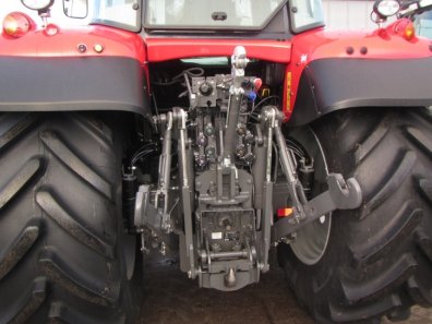 Massey Ferguson 6716 Efficient