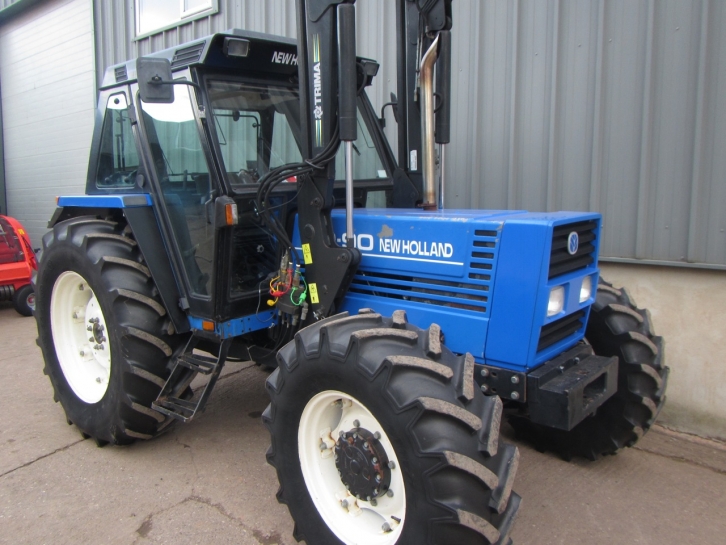 New Holland 110-90