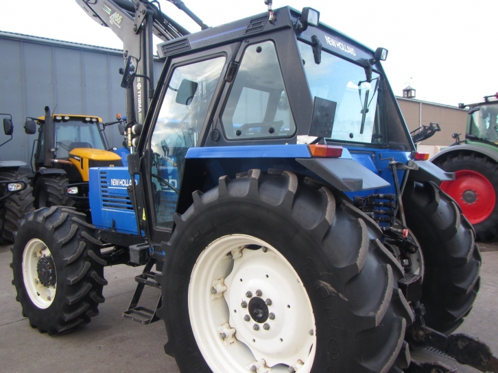 New Holland 110-90