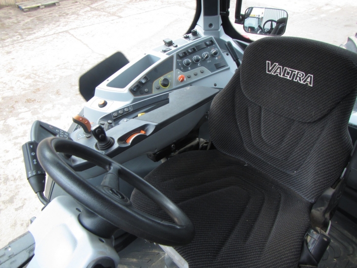 Valtra T234 Versu