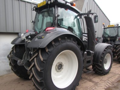 Valtra T234 Versu