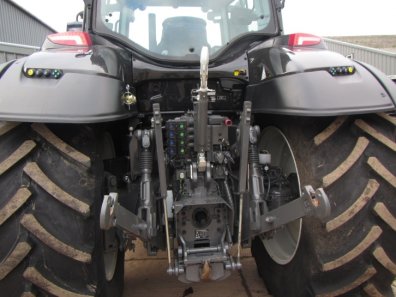 Valtra T234 Versu