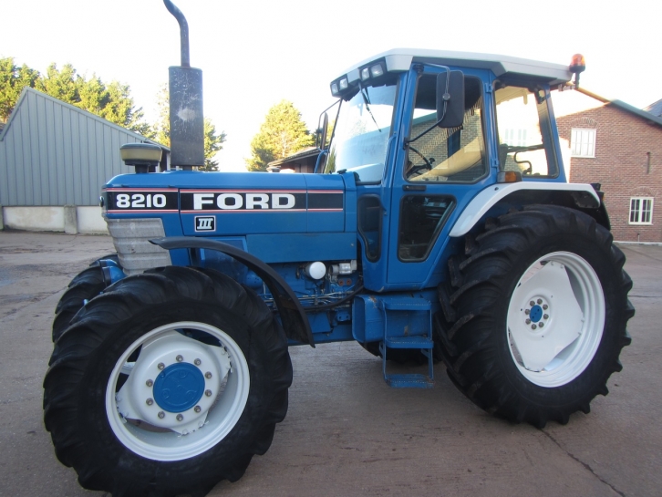 Ford 8210 III