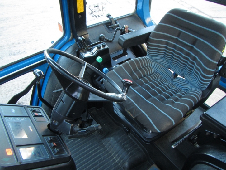 Ford 8210 III
