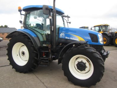 New Holland T6030 Plus
