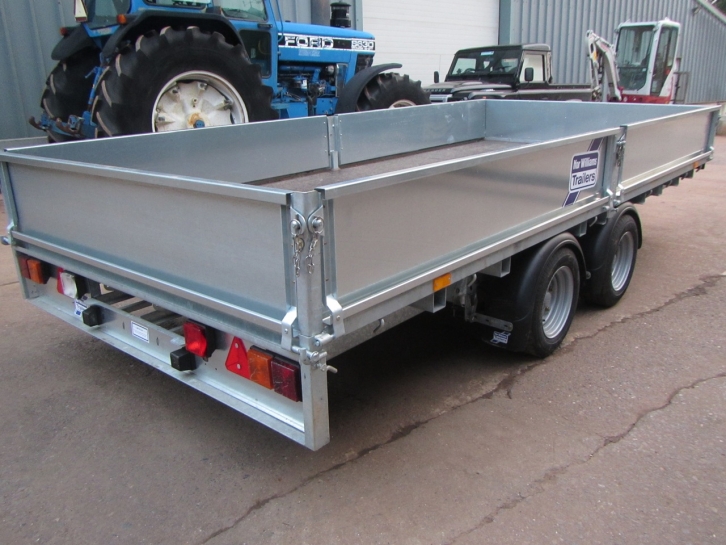 Ifor Williams LM 146 trailer