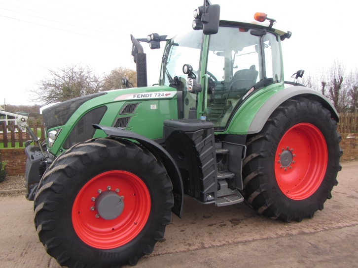 Fendt 724 Profi-Plus