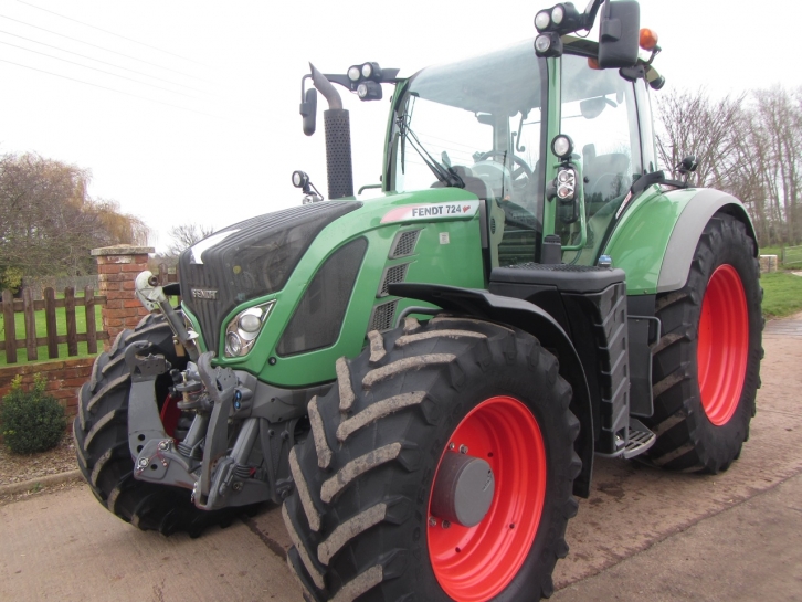 Fendt 724 Profi-Plus
