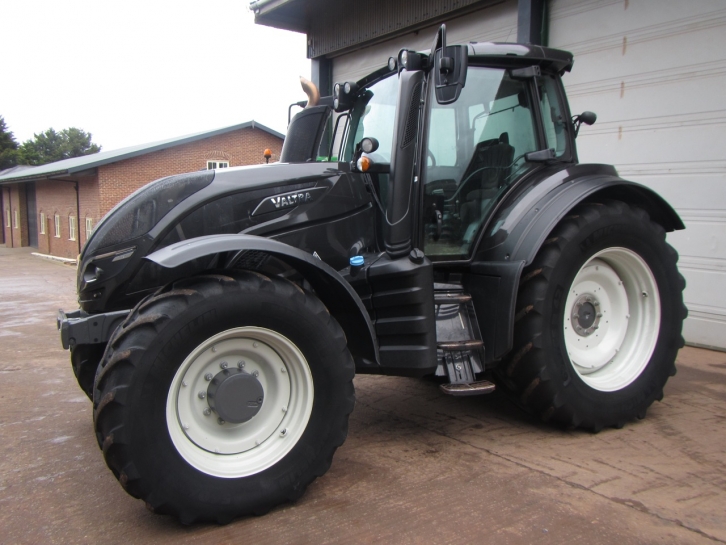 Valtra T234 Versu