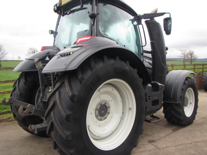 Valtra T234 Versu