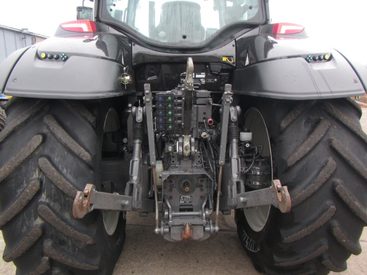 Valtra T234 Versu