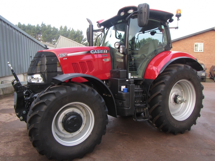 Case CVX 165