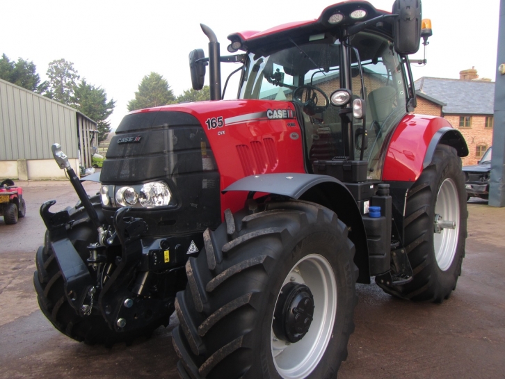 Case CVX 165