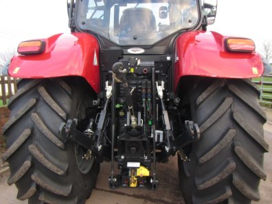 Case CVX 165