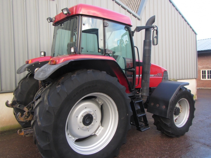 Case MX120