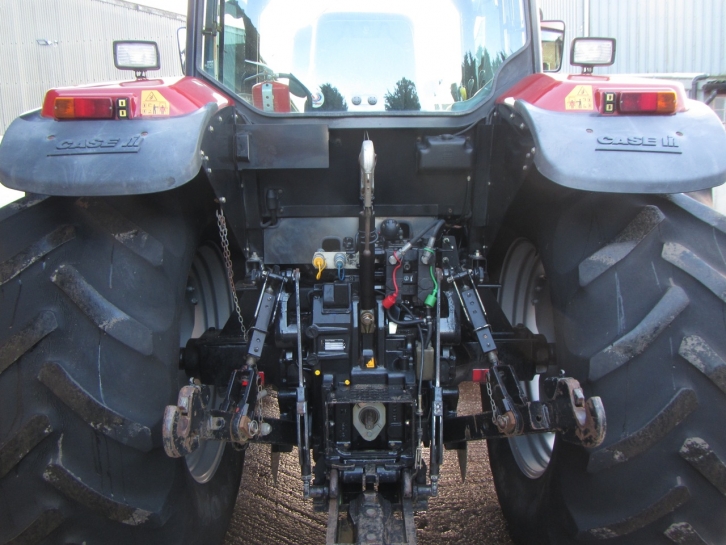 Case MX120