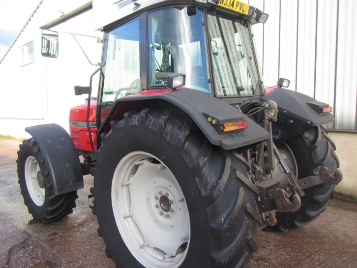 Massey Ferguson 6180
