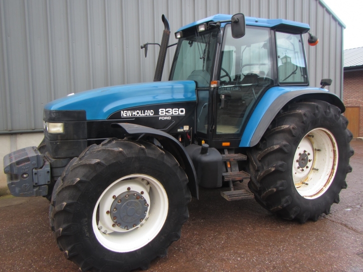 New Holland 8360