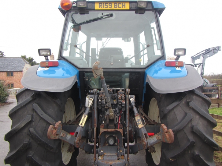 New Holland 8360