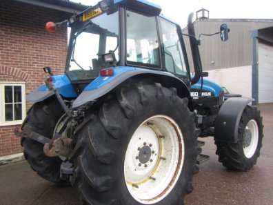New Holland 8360