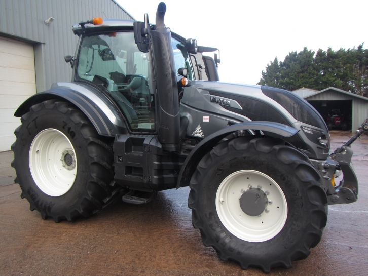 Valtra T214 Direct