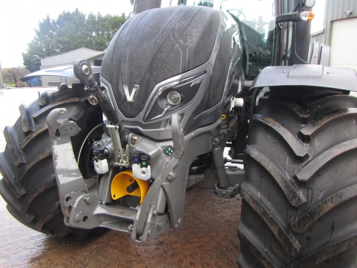 Valtra T214 Direct