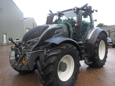 Valtra T214 Direct