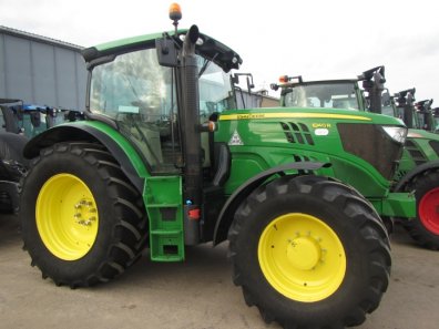 John Deere 6140R