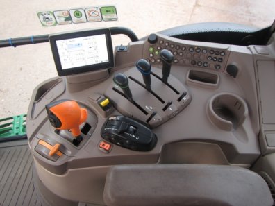 John Deere 6140R