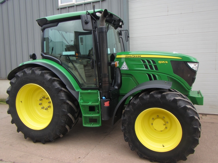 John Deere 6125R