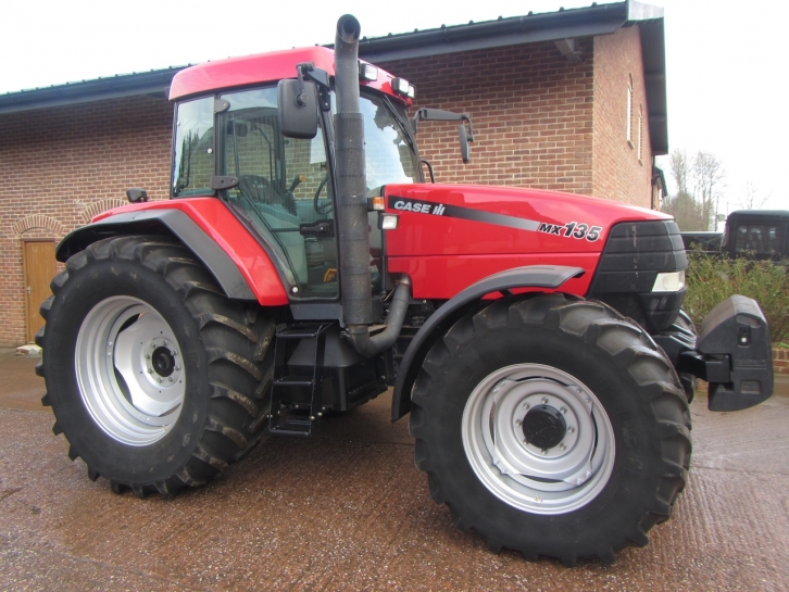 Case MX135