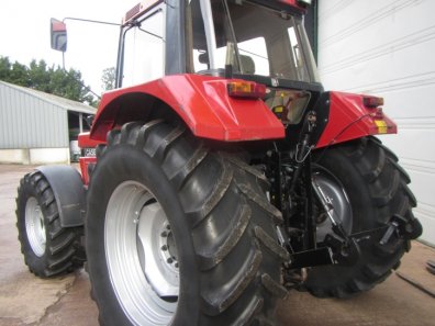 Case 1255XL