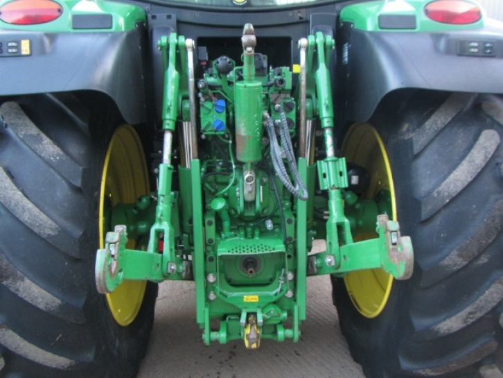 John Deere 6150R
