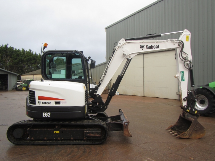 Bobcat E62 excavator