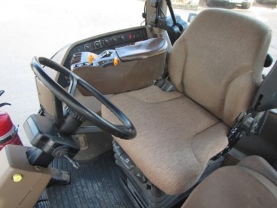 John Deere 8310