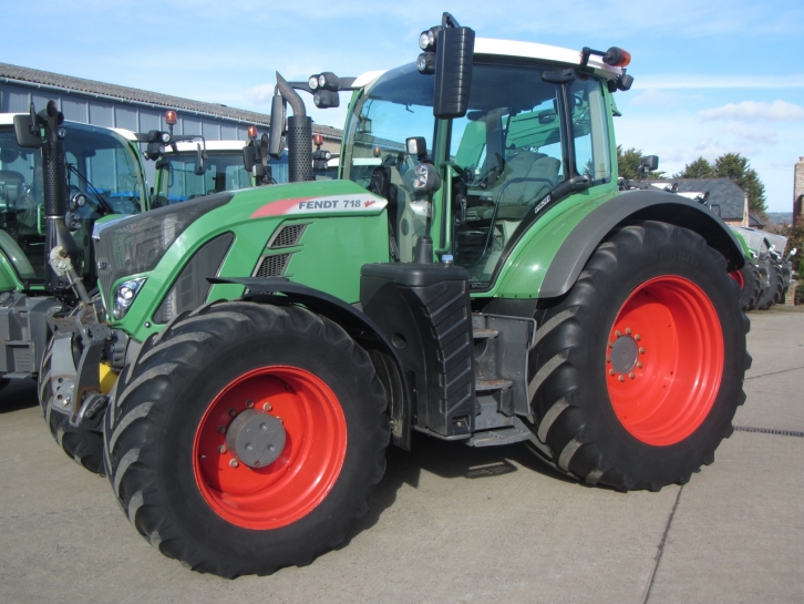 Fendt 718 Profi