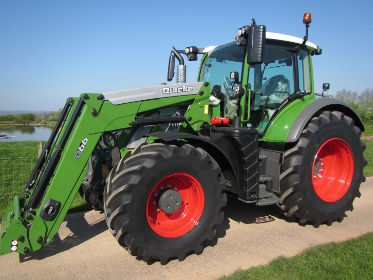 Fendt 724 Profi-Plus