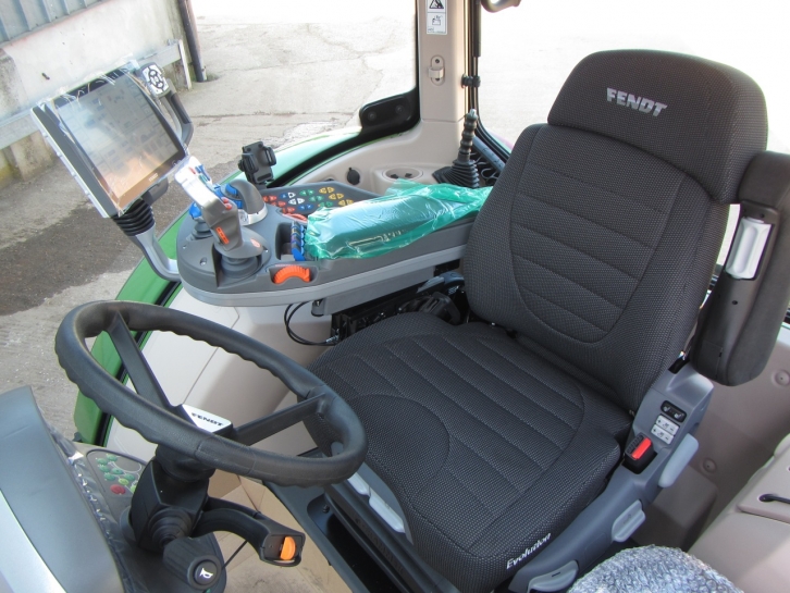 Fendt 724 Profi-Plus