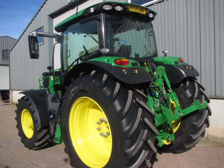 John Deere 6155R